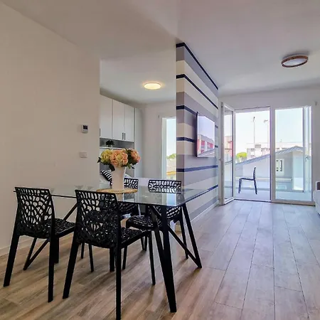 Apartment Stella Tower *