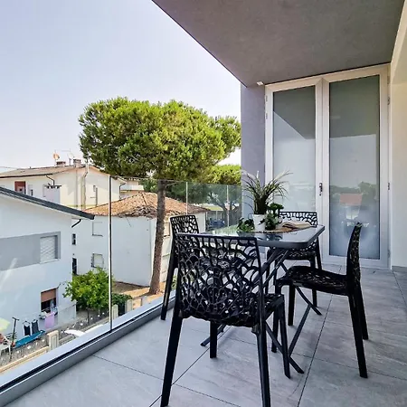 Stella Tower Apartment *