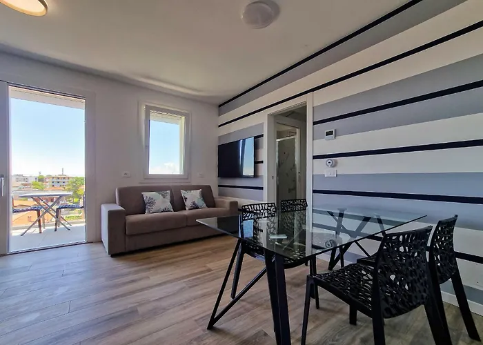 Stella Tower Апартаменты Бибионе