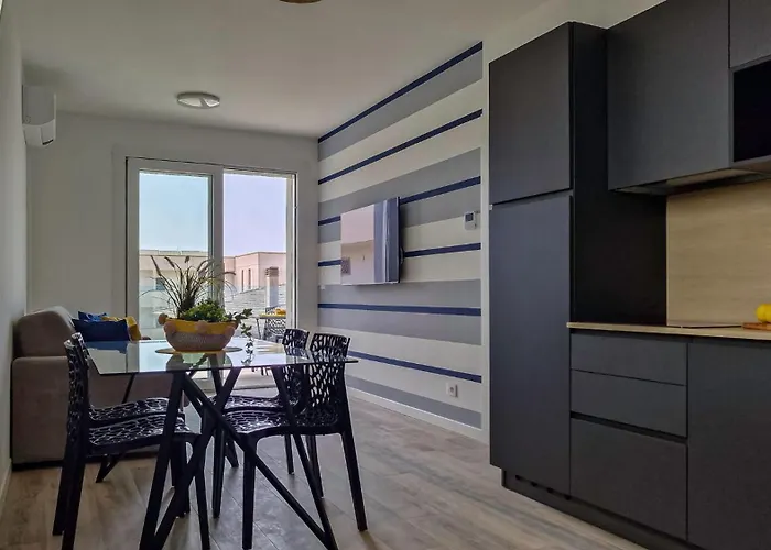 Stella Tower Апартаменты