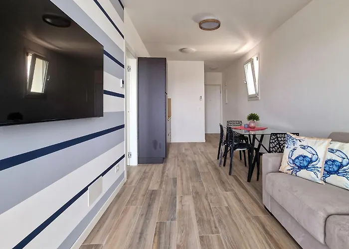 Stella Tower Бибионе